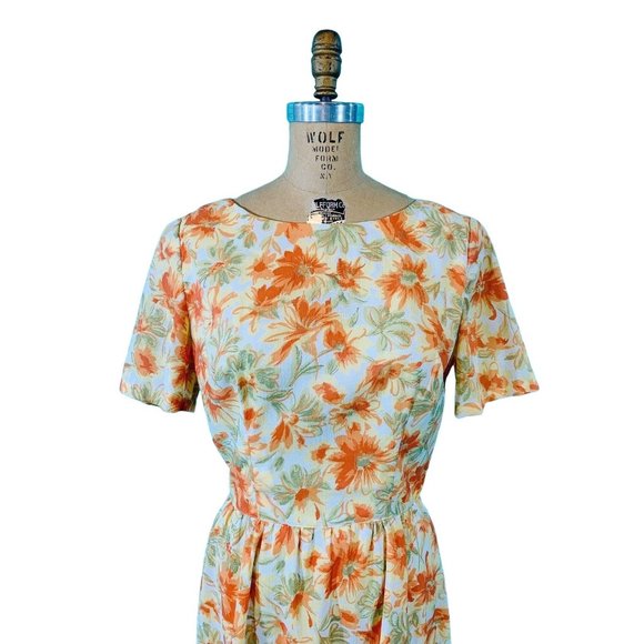 Vintage 1960s Sheath Dress Orange Floral Mid Century Pin Up | W 29" - Picture 4 of 10